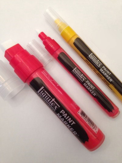 מרקר לציור וצביעה ליקוויטקס צבע אקרילי על בסיס מים