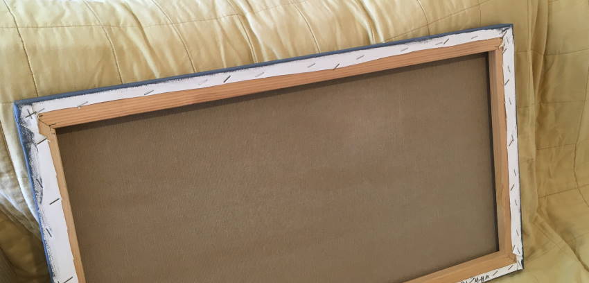 הצד האחורי של קנבס