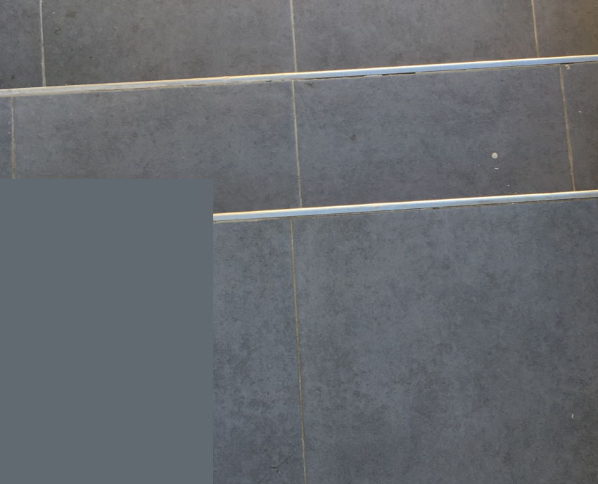 תמונה של אריחים בצבע אפור קר