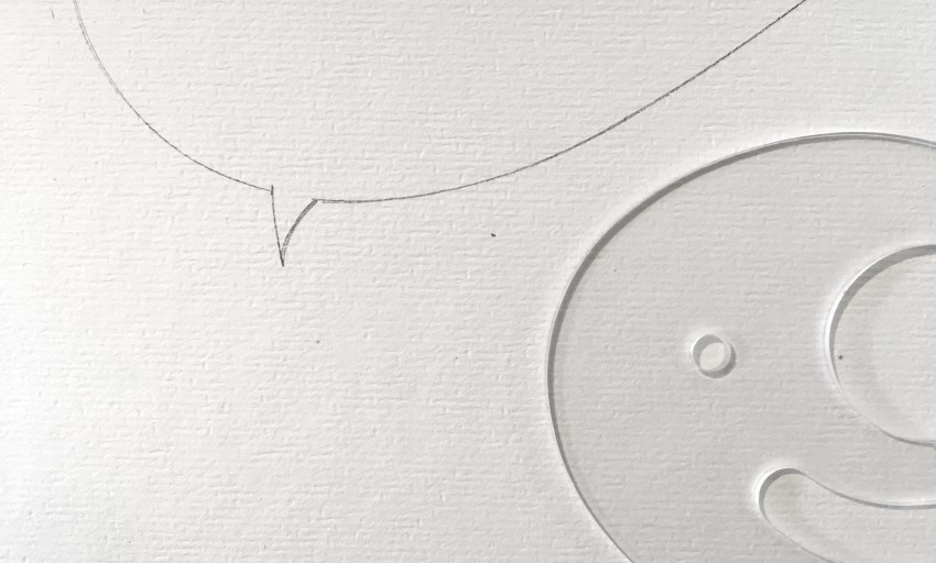 סרגל קמור עבור יצירת בועת דיבור