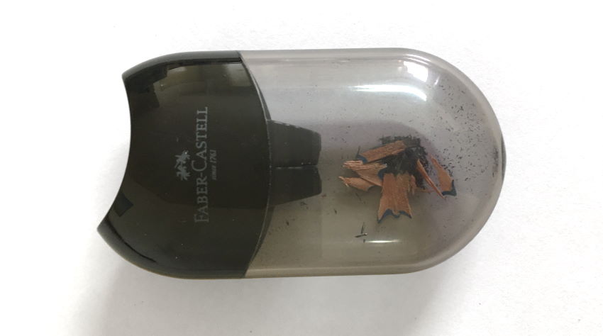 מחדד כפול של פאבר קסטל עבור עפרונות גרפיט